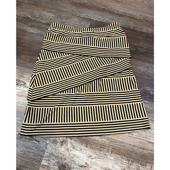 J. McLaughlin Nicola stripped skirt in size XS - Picture 1 of 4